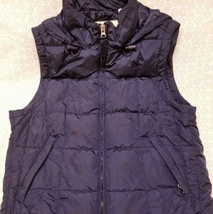Abercrombie & Fitch Navy Puffer Vest